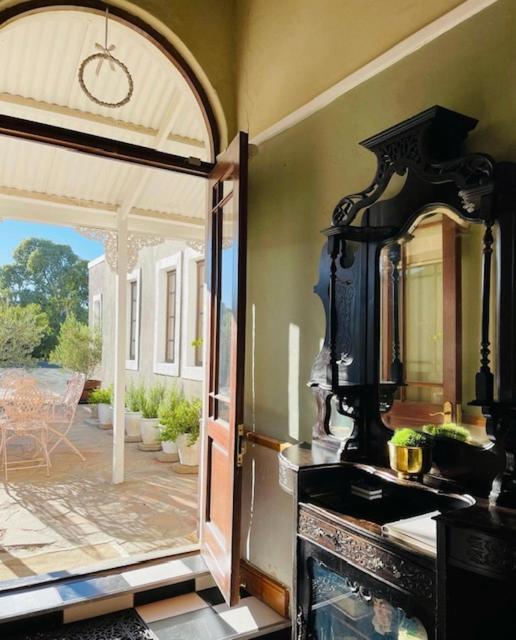 Lord Carnarvon Guesthouse Exterior photo